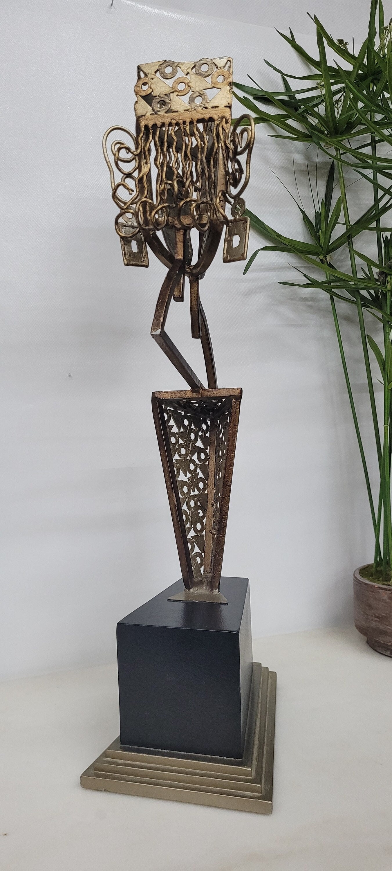 Mid Century Brutalist Sculpture Metal Table Art Abstract Statue Lady Bust - 3