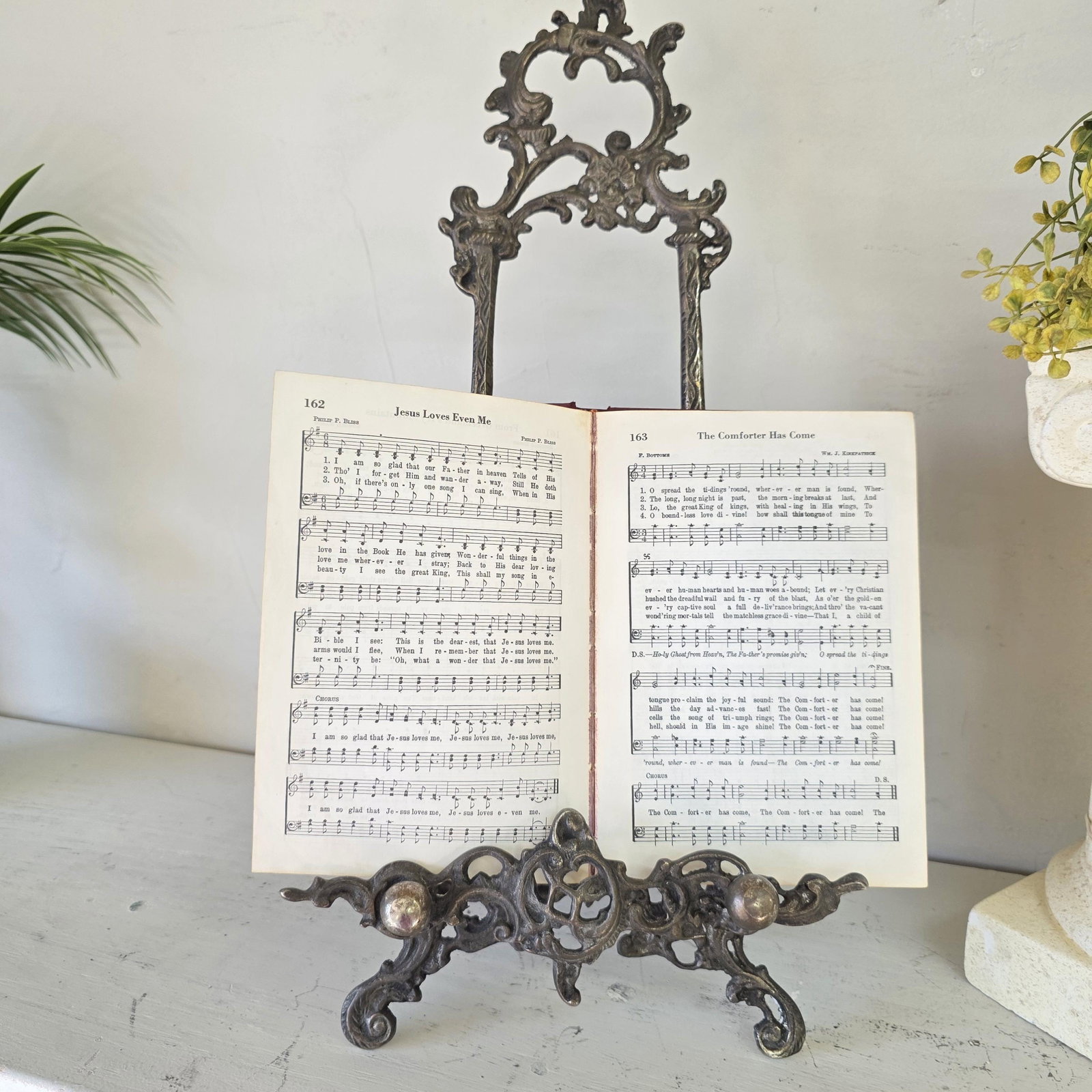 1940s Silver Easel Display Art Picture Holder for Ornate Rococo Revival Shelf Styling - 4
