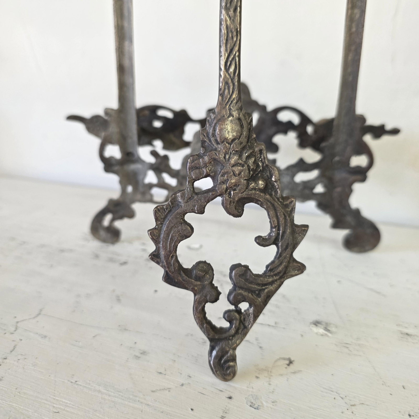 1940s Silver Easel Display Art Picture Holder for Ornate Rococo Revival Shelf Styling - 9