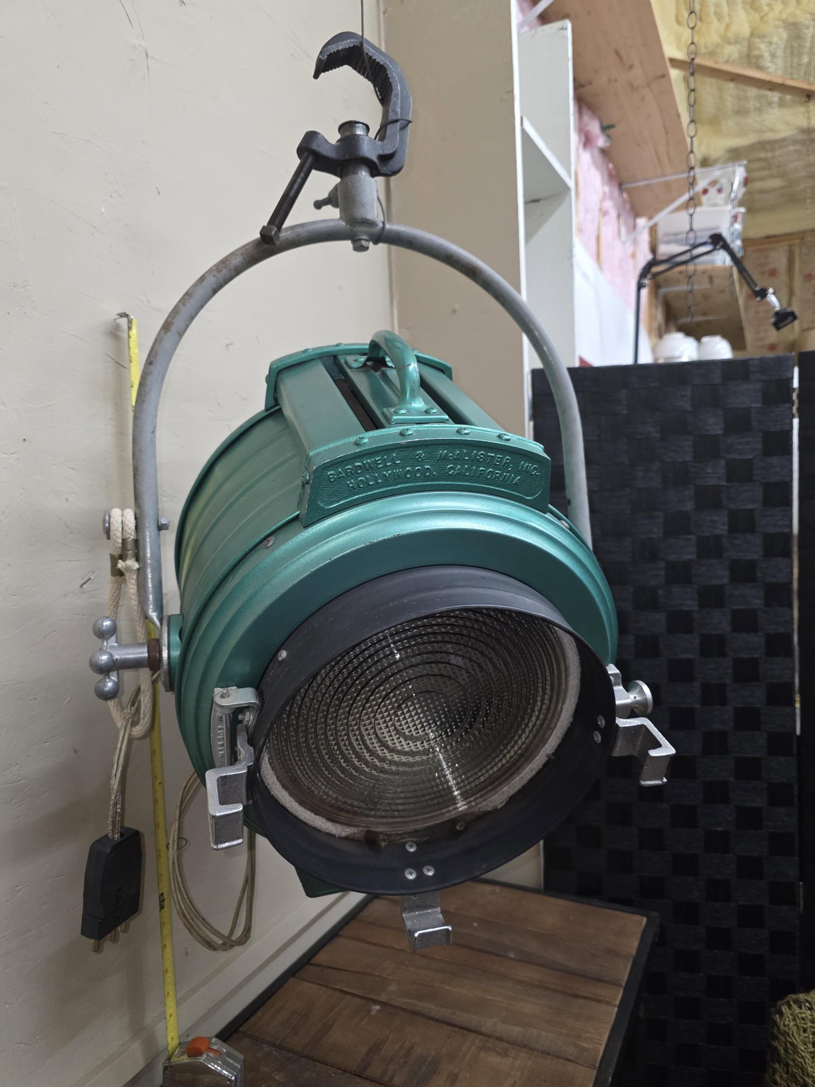 Bardwell & McAlister Junior Spotlight, 1950s Hollywood Studio Stage Light - 5
