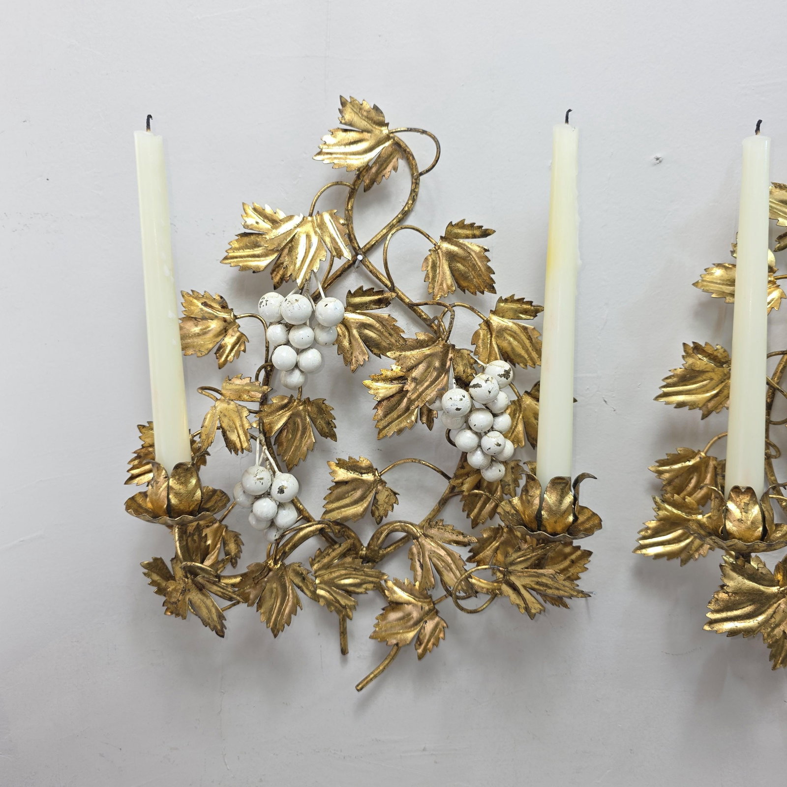 1960 Italian Wall Candle Holder Sconces a Pair Tole Florentine Gold Gilt Hollywood Regency - 13