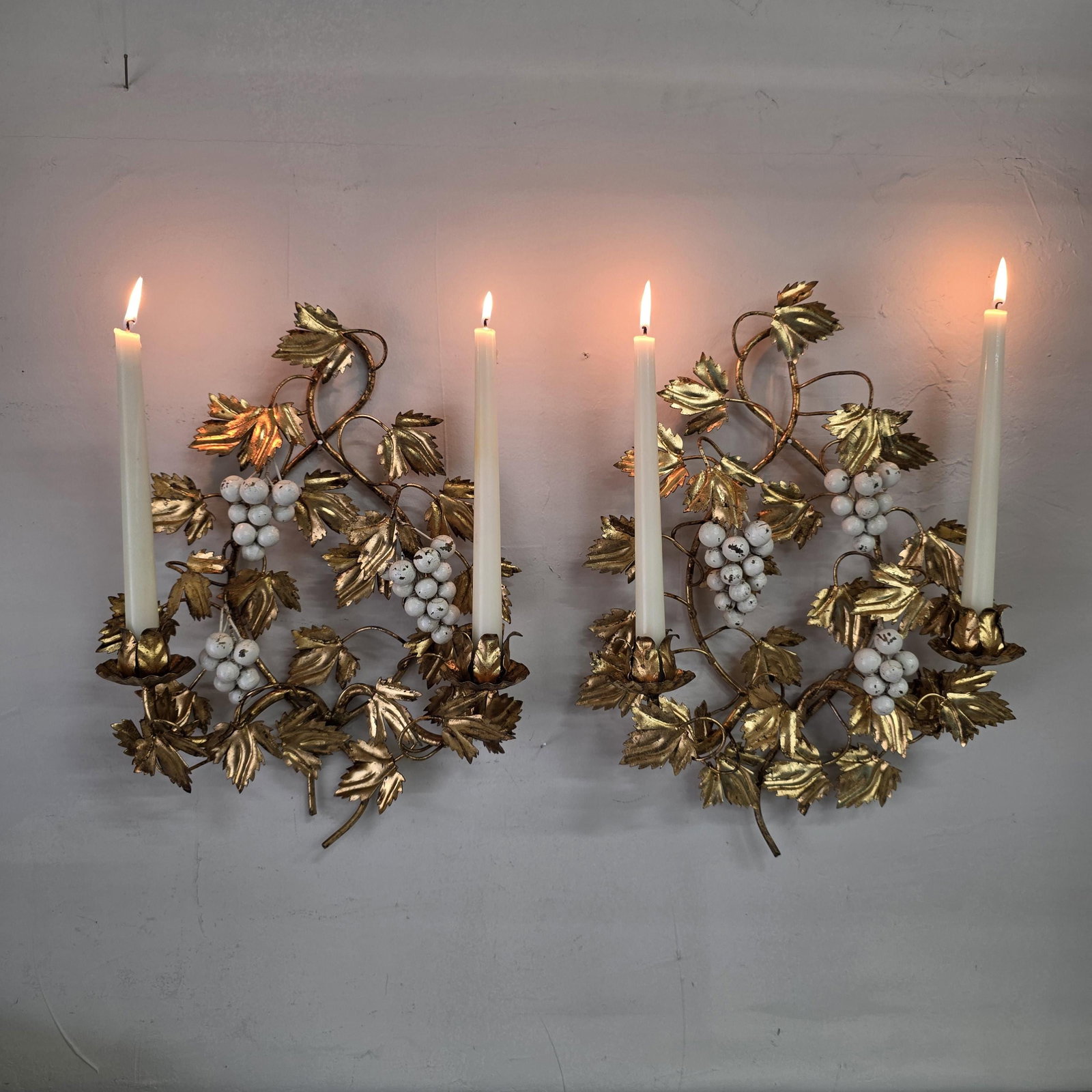 1960 Italian Wall Candle Holder Sconces a Pair Tole Florentine Gold Gilt Hollywood Regency - 7