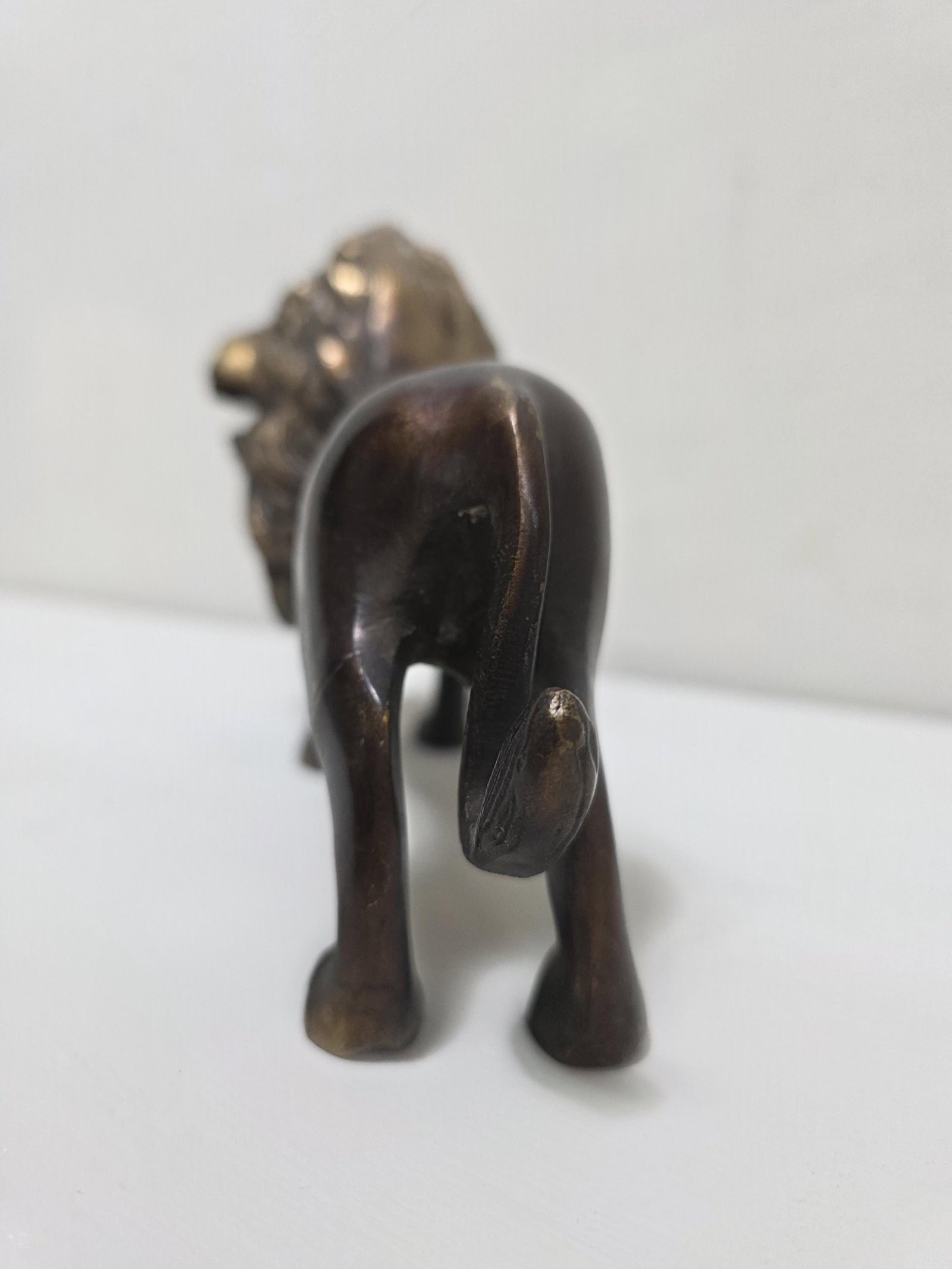 1980 Brass Lion Figurine, Safari Decor Hollywood Regency Mantel Accent - 10