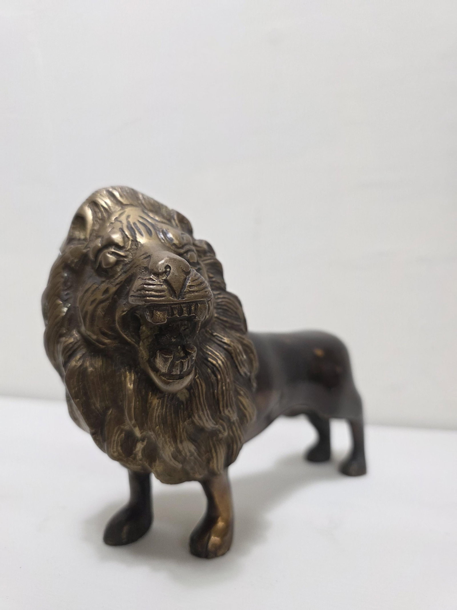 1980 Brass Lion Figurine, Safari Decor Hollywood Regency Mantel Accent - 12