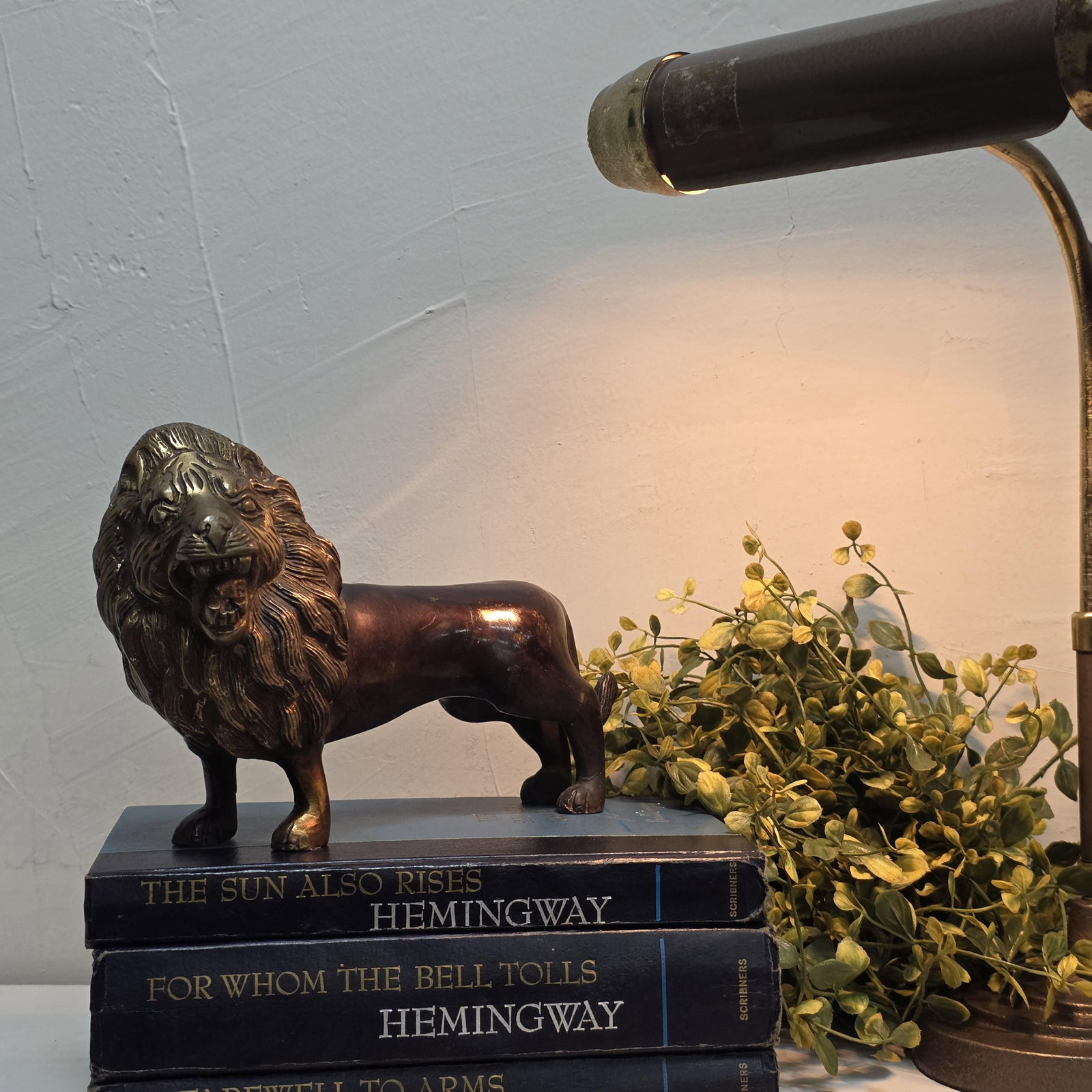 1980 Brass Lion Figurine, Safari Decor Hollywood Regency Mantel Accent - 8