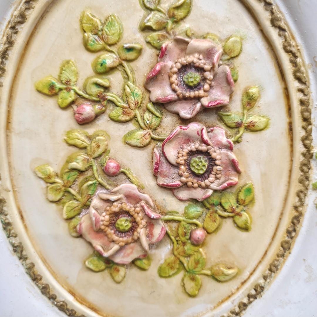 Chalkware Floral Wall Plaque, Oval Raised Relief Pink Roses Cottage - 2