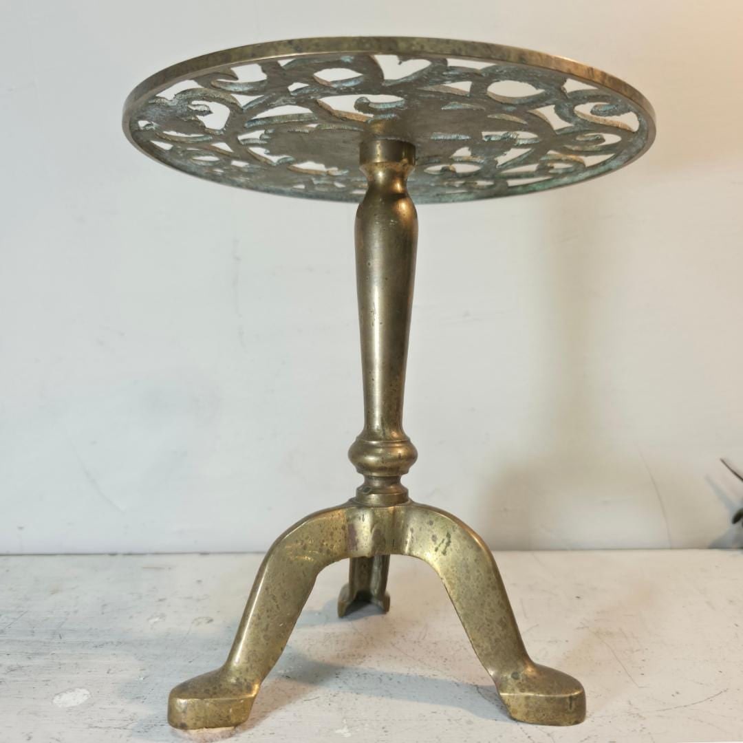 Vintage Brass Riser Plant Holder Squirrel Motif Stand, Store Display English Cottage Victorian Style - 16