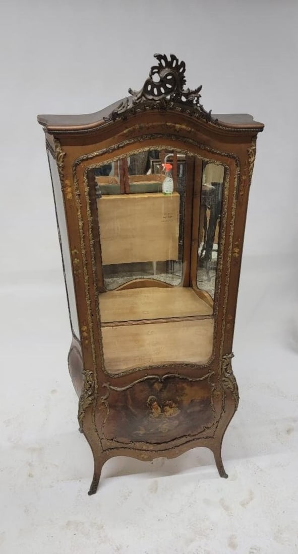 Antique French Vernis Martin Hand Painted Ormolu Mounted Bombe Display Vitrine Cabinet: Antique French Vernis Martin Hand Painted Single Glass Door Brass Ormolu Mounted Bombe Display Vitrine Cabinet Absolutely charming antique French Vernis Martin vitrine. This piece features incredible 