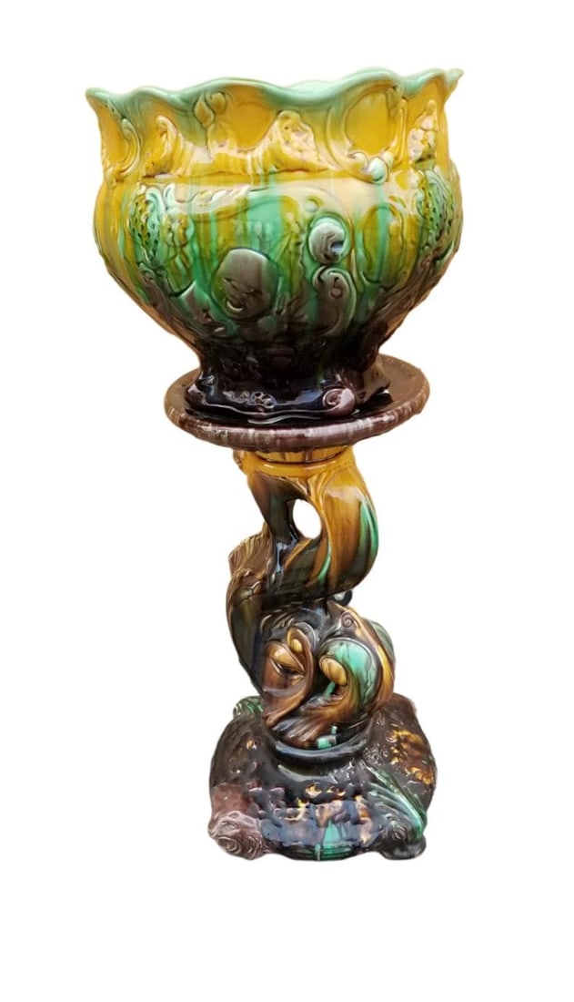 Vintage Weller Majolica Pottery Jardiniere and Pedestal Set: Thank you Vintage Weller Majolica Pottery Jardiniere Pedestal Set Jardinières are ornamental flower pots and plant stands and comes from the French word for a female gardener. The naturalistic ja