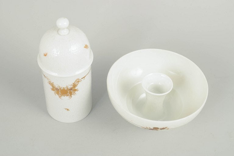Bjørn Wiinblad for Rosenthal, Germany. Candlestick and tea holder with lid in porcelain with - 2
