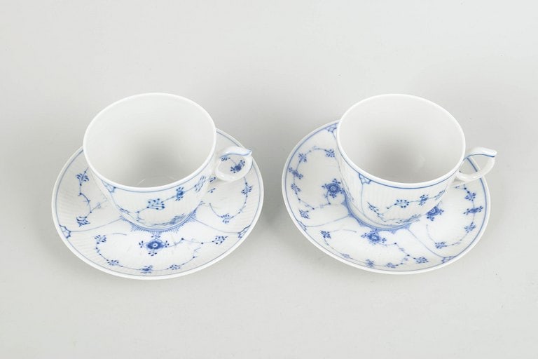 Royal Copenhagen, Denmark. Blue Fluted Plain breakfast cups with saucers in underglaze blue, pair. - 2