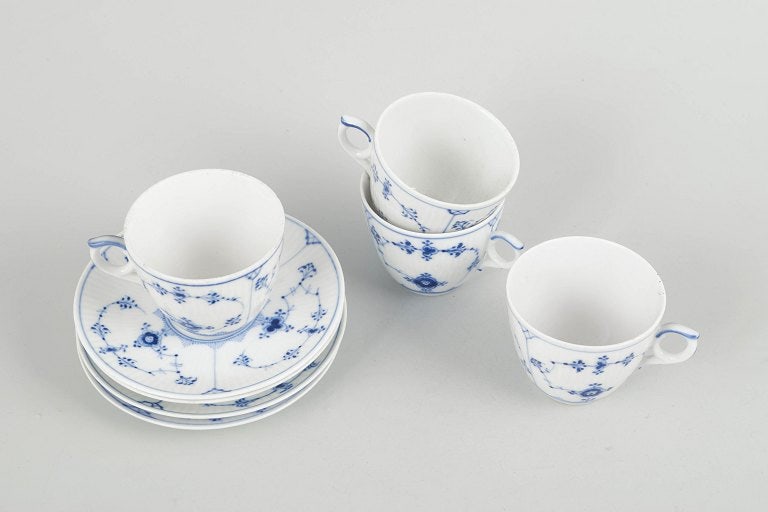 Royal Copenhagen, Denmark. Blue Fluted Plain, set of four porcelain coffee cups with saucers in - 2