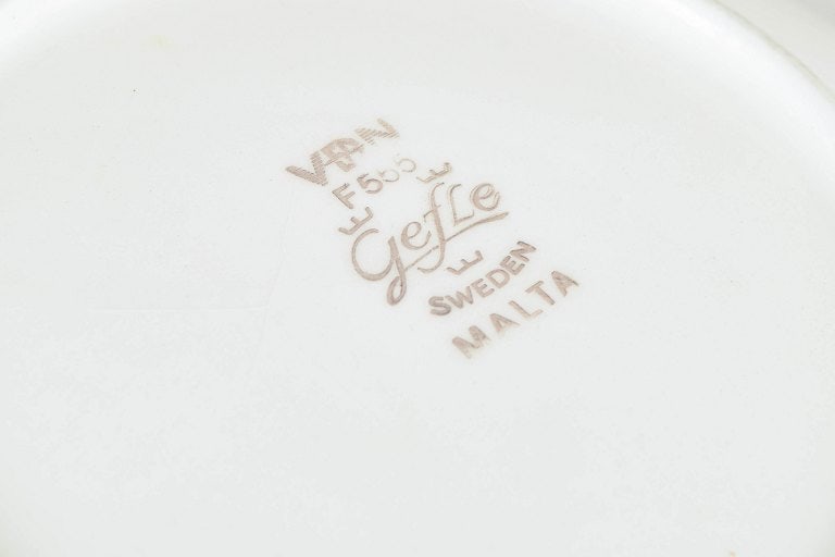 Gefle "Malta", Sweden. Set of six porcelain deep plates with brown rim on a white ground. Approx. - 4