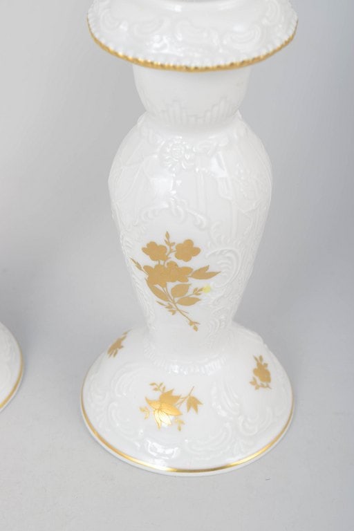 Rosenthal, Germany. Classic Rose pair of porcelain candlesticks with gilded rose motifs. Mid-20th - 3
