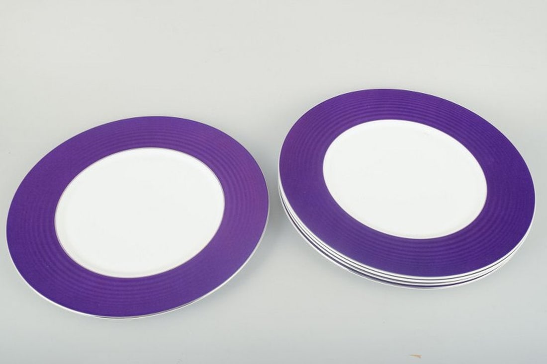 Gordon Ramsay for Royal Doulton, England. Five large dinner plates in porcelain. Late 20th century / - 2