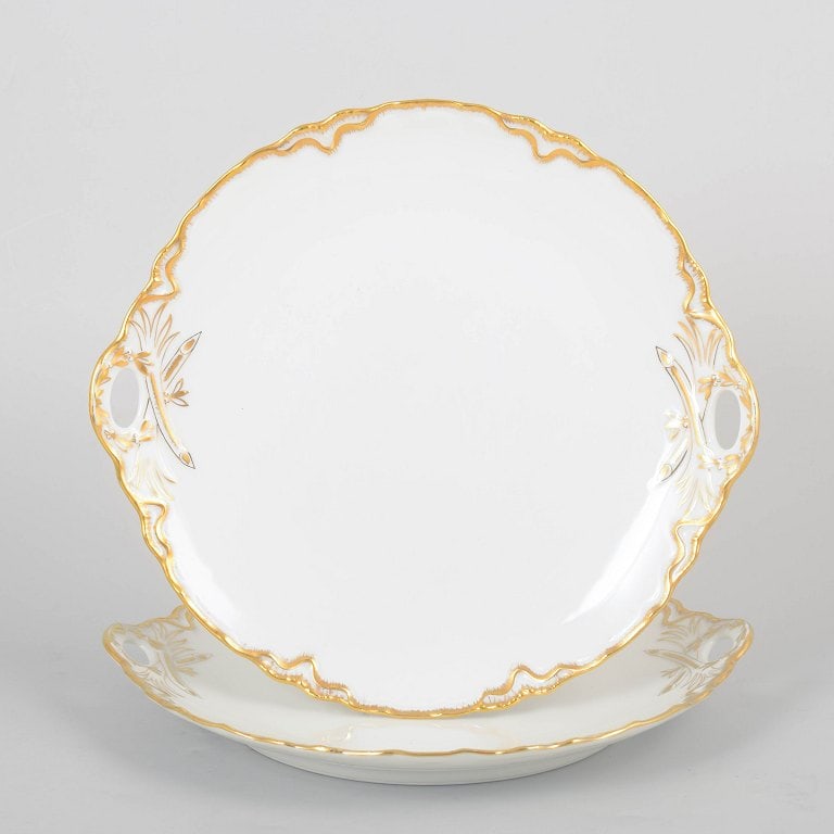 Haviland & Co Limoges, France. Two porcelain serving dishes with handles. Approx. 1940s. (1 of 4)