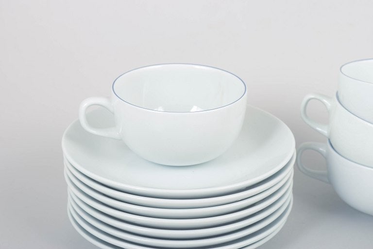 Grethe Meyer for Royal Copenhagen, Denmark. Set of eight Blue Line porcelain coffee cups with - 3