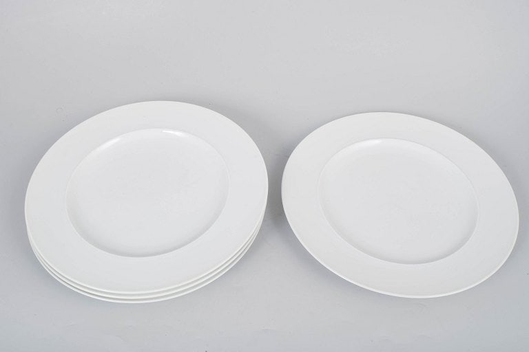 Tapio Wirkkala for Rosenthal Studio-Line, Germany. Set of four porcelain dinner plates with - 2