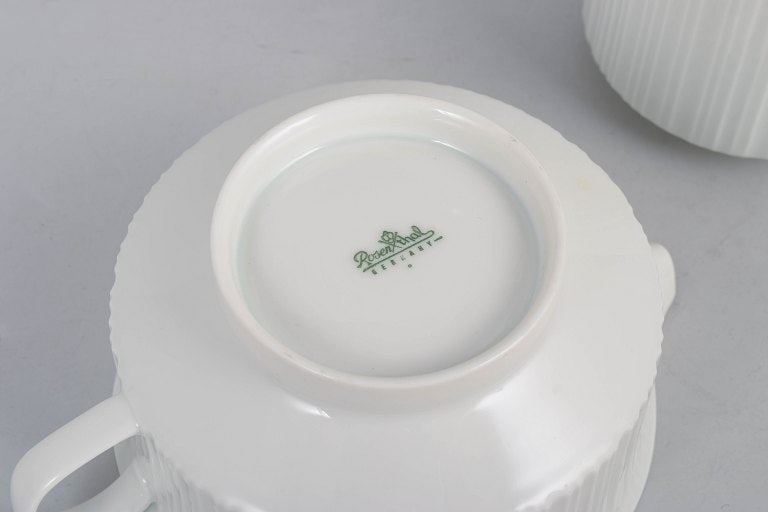 Tapio Wirkkala for Rosenthal, Germany. Studio-Line, porcelain pitcher and sauce boat with organic - 4