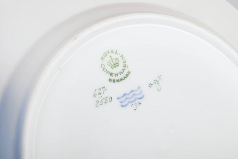 Royal Copenhagen, Denmark. Saxon Flower, set of four angular porcelain lunch plates. Approx. 1970s. - 5