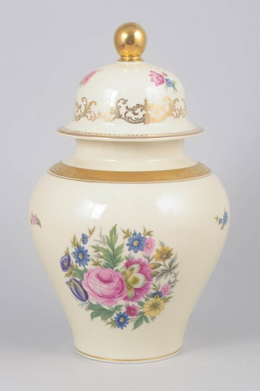 Rosenthal, Germany. Porcelain lidded jar with polychrome floral bouquets. Approx. 1930s. (1 of 4)