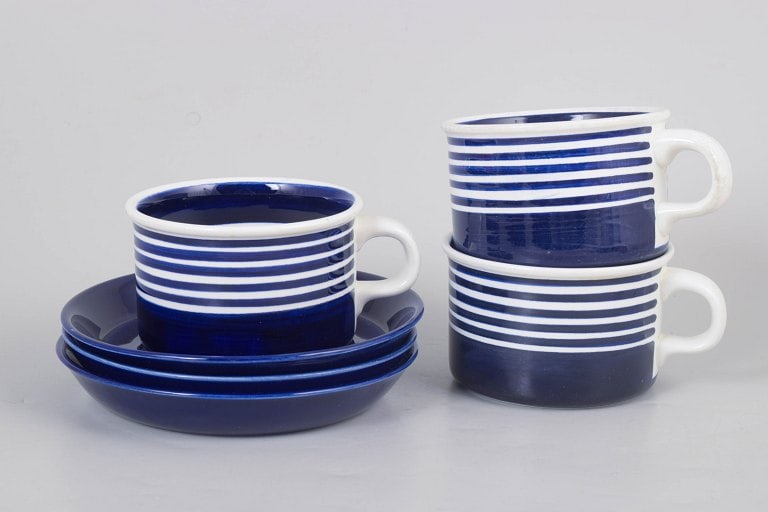 Karin Björquist for Gustavsberg, Sweden. Set of three porcelain teacups with saucers with deep (1 of 4)