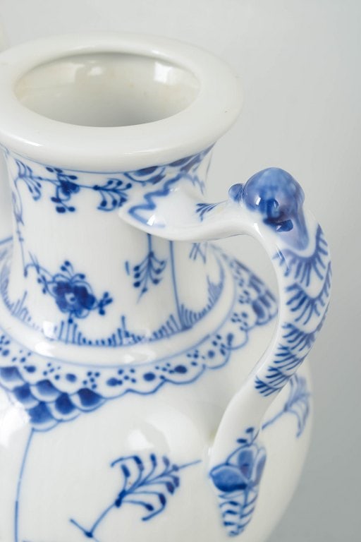 Royal Copenhagen, Denmark. Blue Fluted Plain coffee pot in white porcelain. Approx. 1970s. - 3