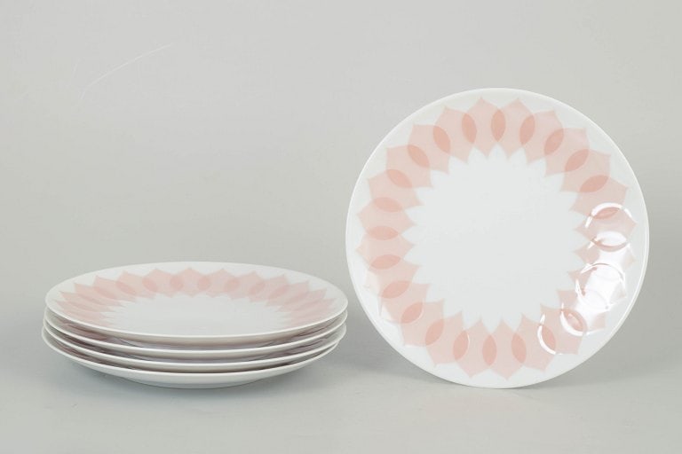 Bjørn Wiinblad for Rosenthal, Germany. Porcelain set of five salad plates with the pink (1 of 4)