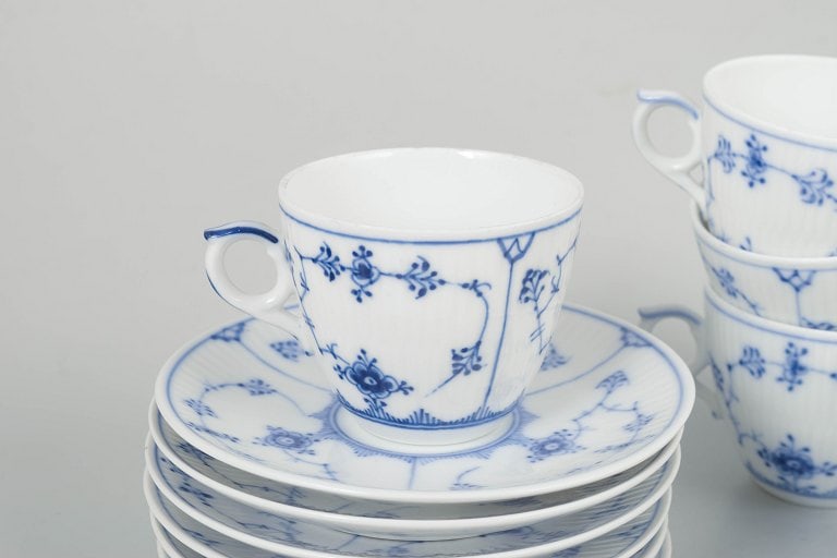 Royal Copenhagen, Denmark. Blue Fluted Plain, set of six coffee cups with matching saucers with - 3