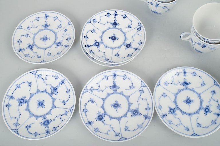 Royal Copenhagen, Denmark. Blue Fluted Plain, set of six coffee cups with matching saucers with - 5
