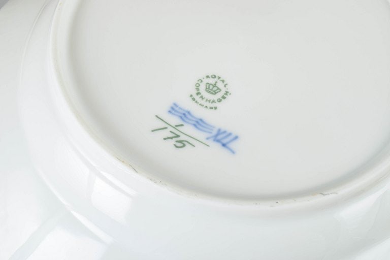 Royal Copenhagen, Denmark. Blue Fluted Plain, set of four porcelain dinner plates with cobalt blue - 4