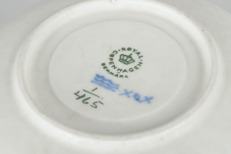 Royal Copenhagen, Denmark. Blue Fluted Plain, set of five porcelain coffee cups with matching - 5