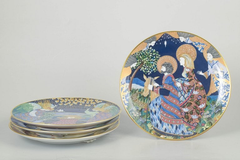 Jacqueline Lynd for Rörstrand, Denmark. Faience set of four Christmas plates with colourful (1 of 4)