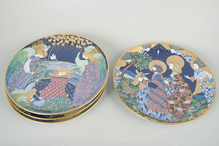 Jacqueline Lynd for Rörstrand, Denmark. Faience set of four Christmas plates with colourful - 2
