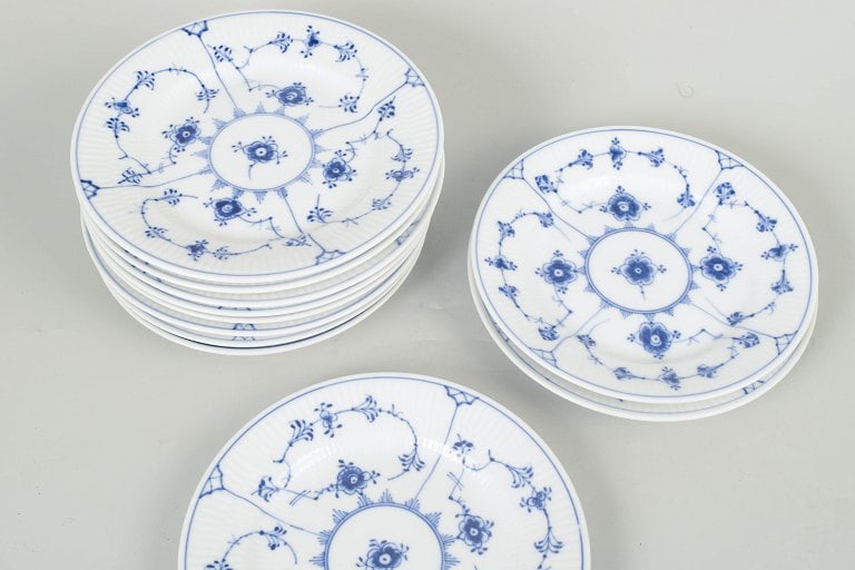 Royal Copenhagen, Denmark. Blue Fluted Plain, set of eleven side dishes with cobalt blue pattern. - 4