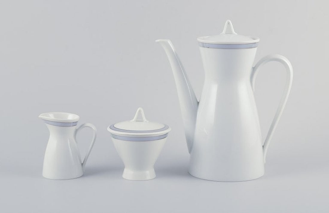 Raymond Loewy for Rosenthal, Germany. Porcelain coffee set consisting of coffee pot, sugar bowl and (1 of 6)