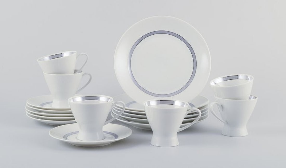 Rosenthal Studio-Line, Germany. A six-person porcelain coffee service. 1960/70s. (1 of 5)
