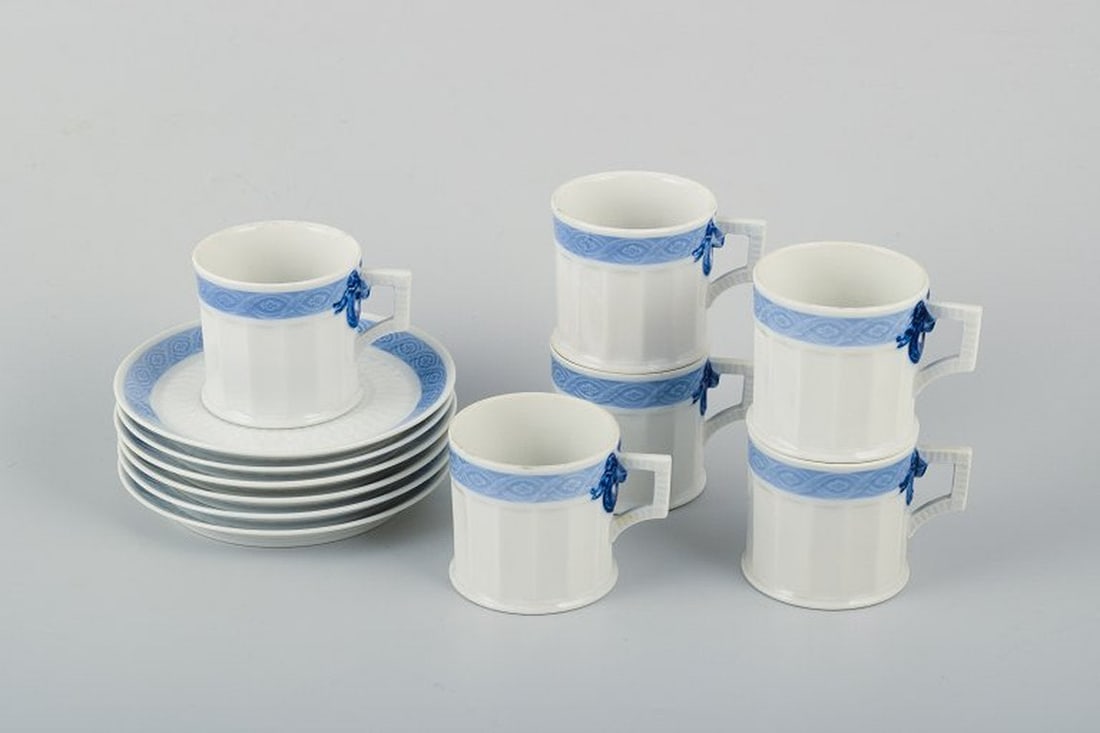 Arnold Krog for Royal Copenhagen Blue Fan. Six porcelain coffee cups with matching saucers. Circa (1 of 4)