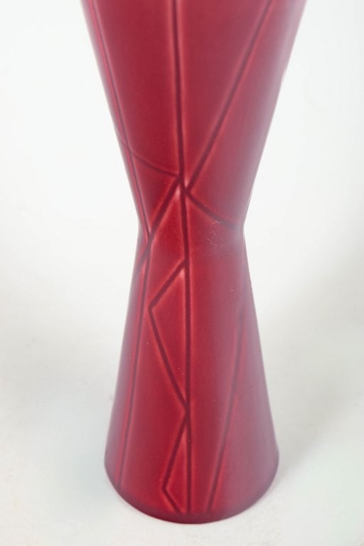 Carl-Harry Stålhane for Rörstrand, Sweden. California vase in glazed stoneware in red - 4