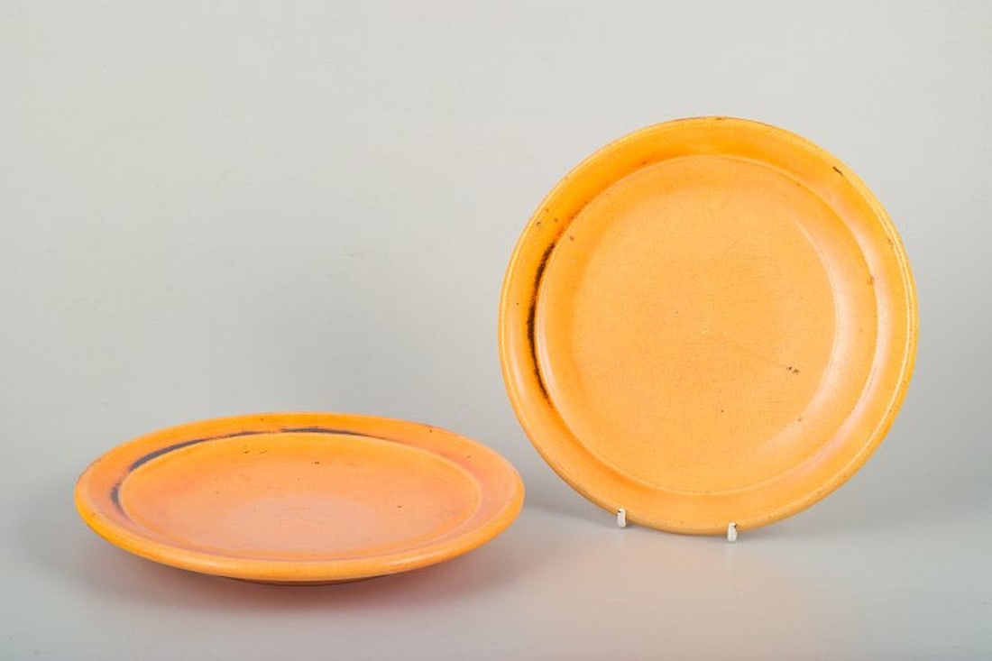 Svend Hammershøi for Kähler, Denmark. Two shallow dishes in earthenware. 1930s. - 3