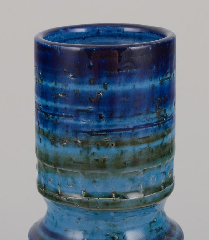 Aldo Londi (1911-2003) for Bitossi, Italy. Ceramic vase with green and blue glaze in a geometric - 3
