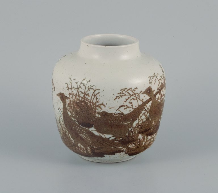 Nils Thorsson for Royal Copenhagen, earthenware vase. 1980s: Nils Thorsson for Royal Copenhagen, earthenware vase. Model number 1062/5357. 1980s. In great condition. Dimensions: D 16.0 x h 17.0 cm. Reserve: $210.00 Shipping: Domestic: Shipping rates are determi