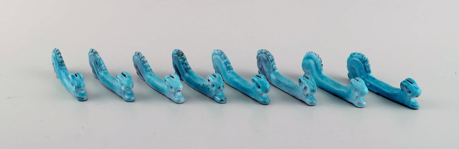 Walter Bosse (1904-1979). Eight unique knife rests in glazed ceramics. Mid-20th century.: Walter Bosse (1904-1979). Eight unique knife rests in glazed ceramics. Mid-20th century. Measures: 10 x 3.5 cm. In excellent condition. Reserve: $413.00 Shipping: Domestic: Shipping rates are determin