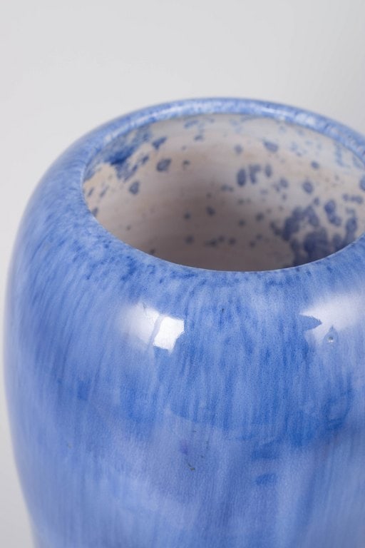 THL Denmark. Large tall cylindrical stoneware vase in with light blue tones. Approx. 1940s. - 3