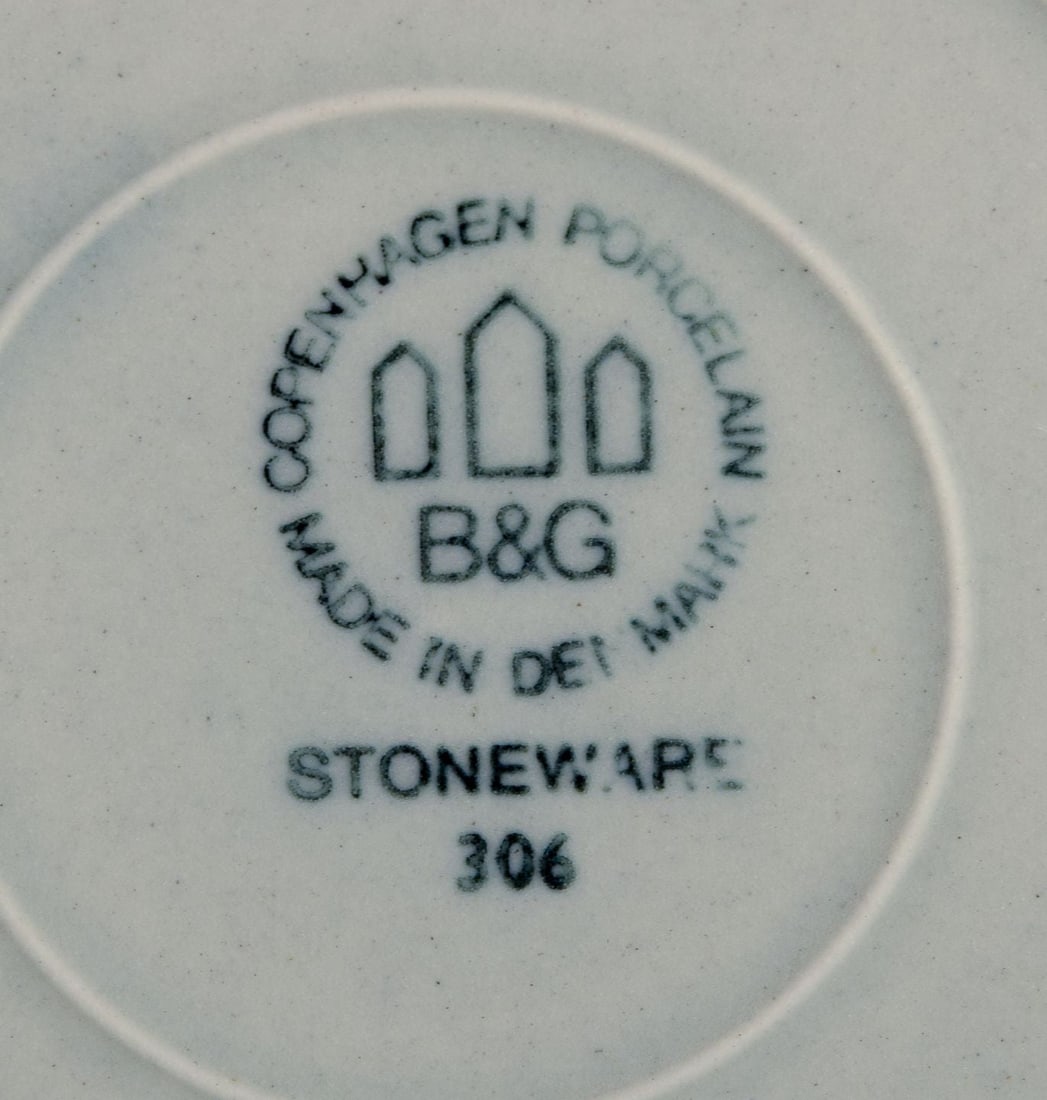 Bing & Grøndahl â€Colombiaâ€. A set of eight plates in - 4