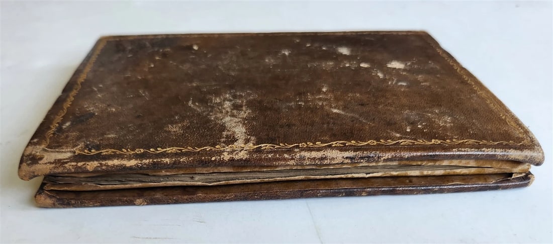 1924 MANUSCRIPT BOOK in ENGLISH antique PAPACY COAT of ARMS BINDING - 4