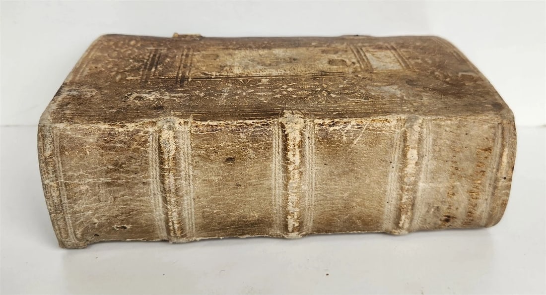 1653 LATIN GERMAN DICTIONARY antique PIGSKIN BINDING - 2