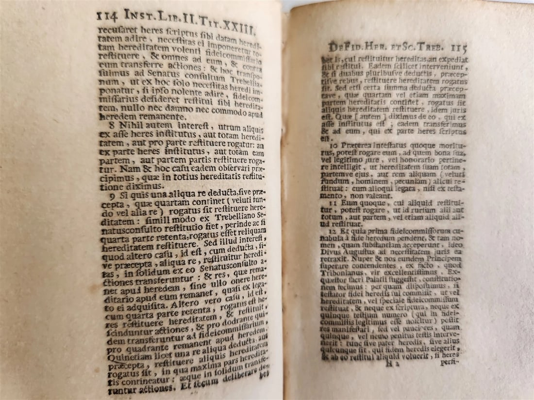 1678 JUSTINIAN LAW BOOK Sacratissimi principis, institutionum antique - 10