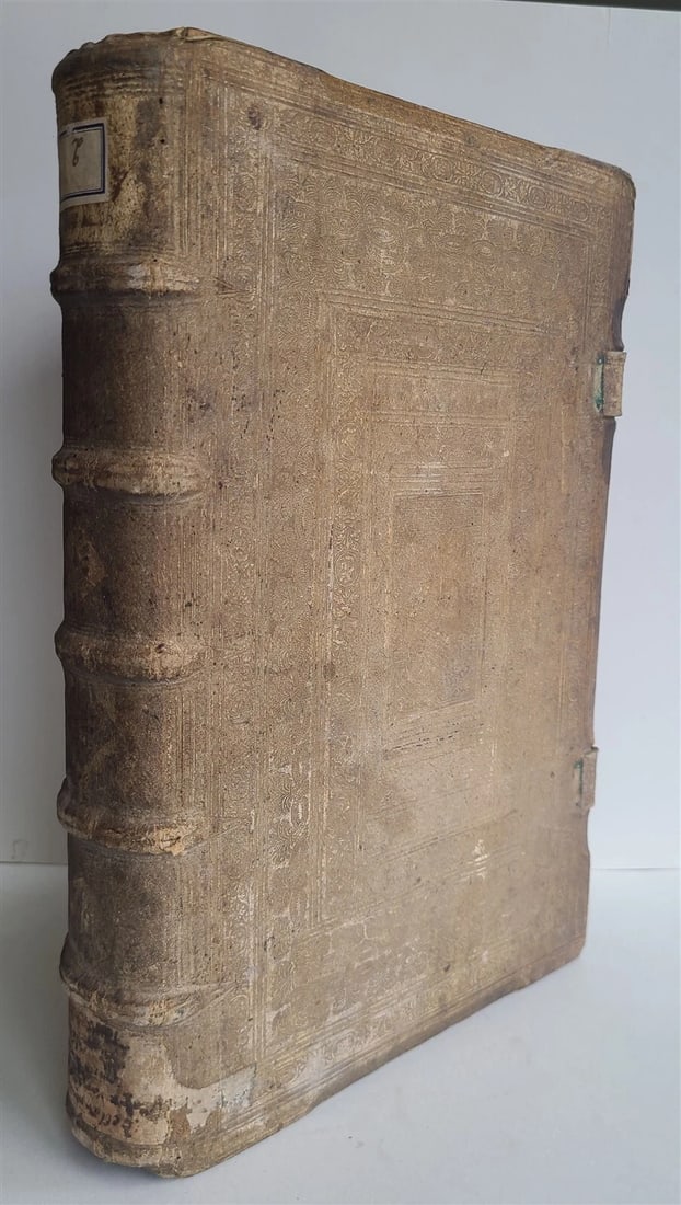 1593 Disputationum Roberti Bellarmini Politiani antique PIGSKIN FOLIO 16th CENT.: Title: 1593 Disputationum Roberti Bellarmini Politiani antique PIGSKIN FOLIO 16th CENT. Description: Disputationum Roberti Bellarmini Politiani, Societatis Iesu. De Controversiis Christianae Fidei, Ad