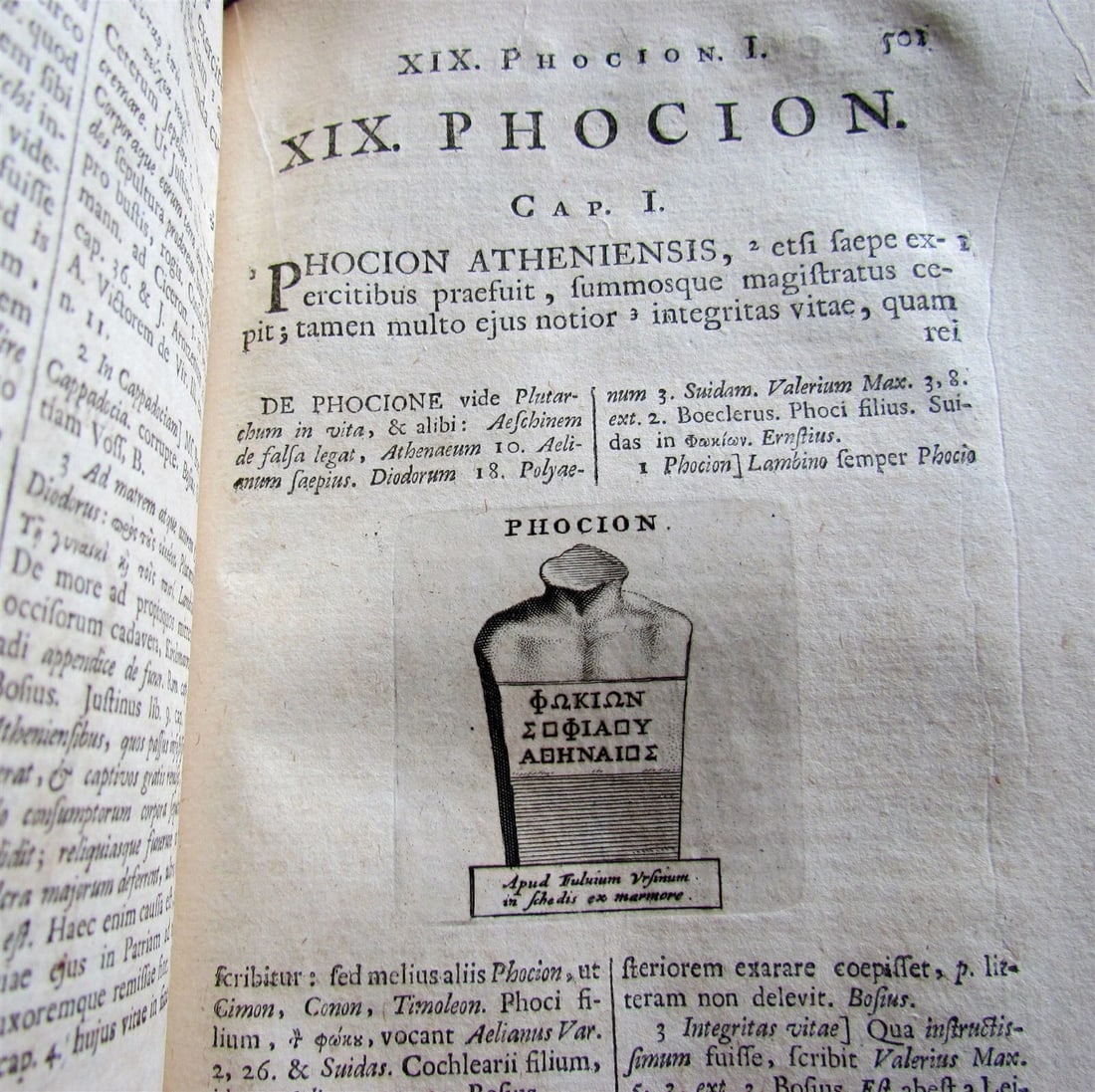 1734 ROMAN HISTORY ARMORIAL BINDING ILLUSTRATED antique LIVES of EMPERORS NEPOS - 9